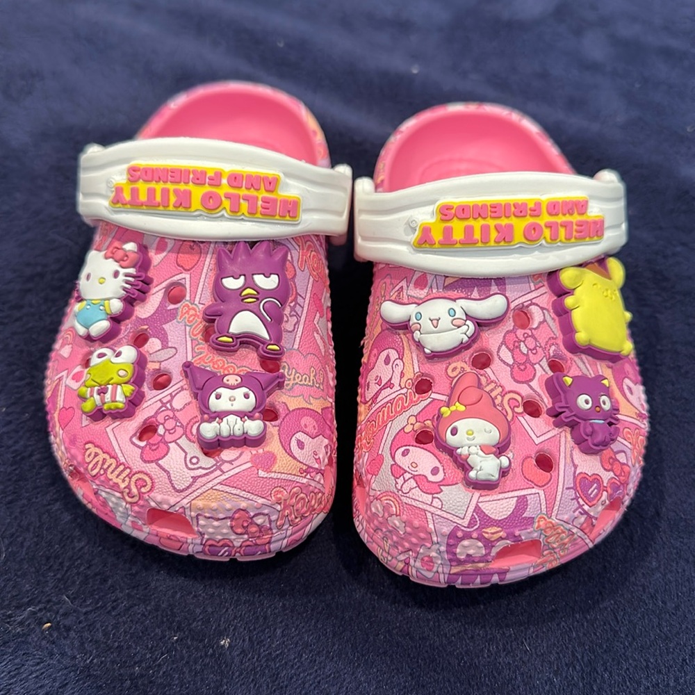 NEW! Classic Hello Kitty Toddler Crocs 6C